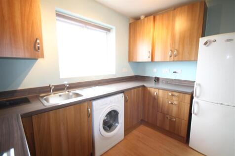 Bates Way, Swindon photo 4