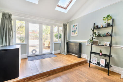 1330161-22-688799...