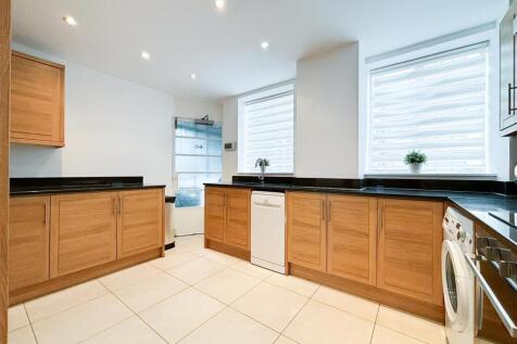 kitchen (1 of 1)-2.jpg