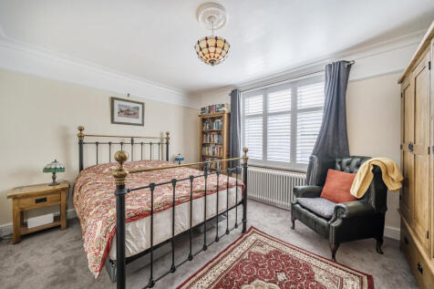 1340438-9-689b6fa...