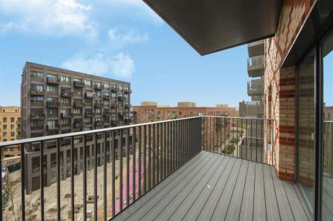 46 Munstead Apartments, 33 Danvers Avenue - NP13Zs
