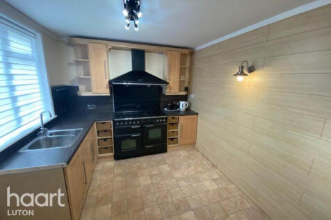 Rutland Crescent, Luton photo 3