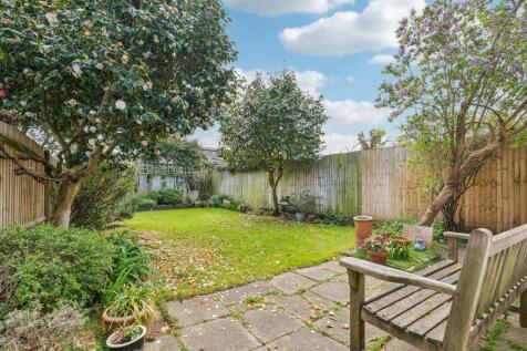 FOR SALE - Homefield Road, W4