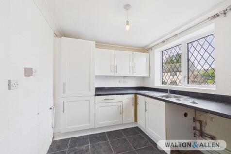 Pedmore Valley, Nottingham, NG5 photo 3