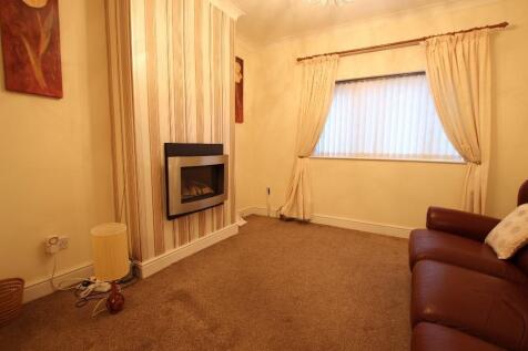 8 Day Street Living Room T202603311153.jpg