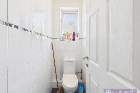 Separate WC