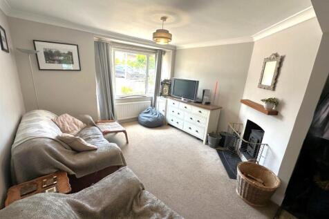 Living Room.jpg