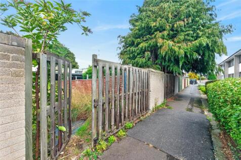 Crewe Road North