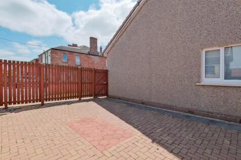 055-22 York Street, Wishaw.jpg