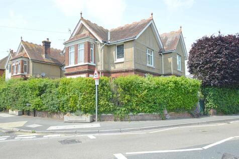 Sandown, PO36 - property photo