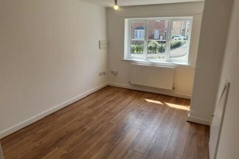 Delamore Drive, Leverington, Wisbech photo 3