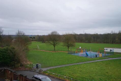 Ladyshore Road, Little Lever, Bolton photo 2