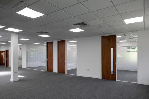 Spinnaker House First Floor Internal 14.jpg