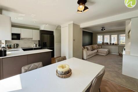 Kitchen/ Diner