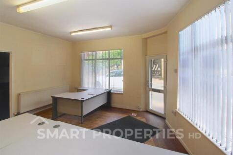 Commercial Property to rent Image 3