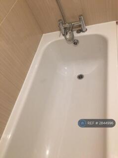 Bath Tub