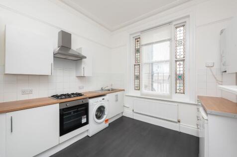 College Terrace, BN2 photo 3