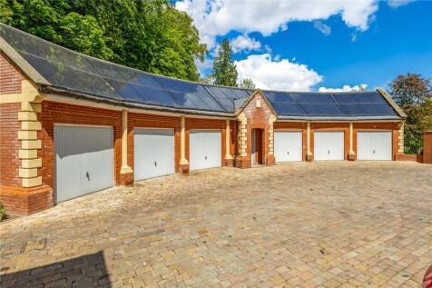 Garaging