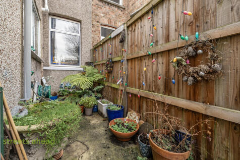 283cfbd5-b278-404...