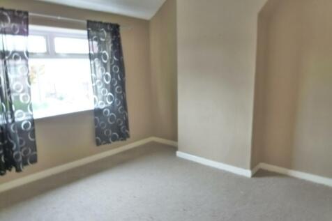 Rear Bedroom Warley1