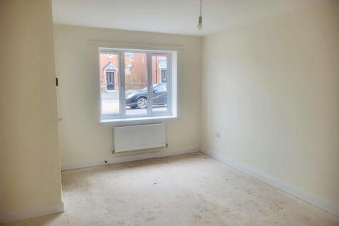 Farthing Drive, Market Drayton, TF9 photo 4