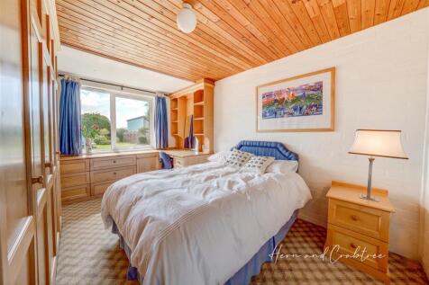 Wellfield Court, Marshfield, HernCrabtree (57).jpg