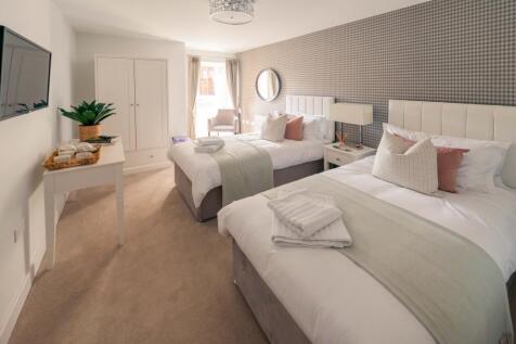 Guest suite