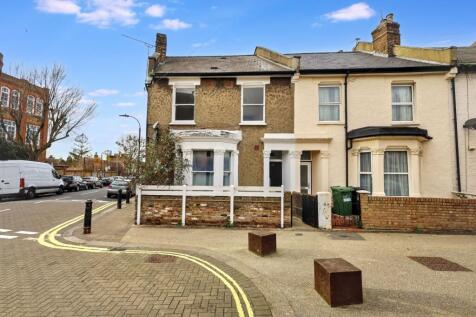 19b Kenmont Gardens, Kensal Green, London NW10 6BT