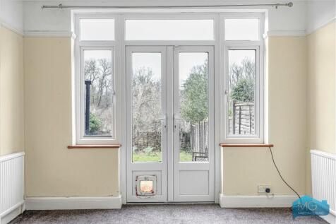 3 bed, 1 bath Semi-Detached in bristol - Photo 13
