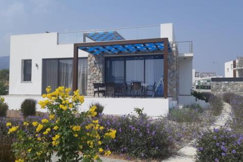 Luxury 3 Bed Bungalow on Boutique Development with clear Sea View Image 82 1