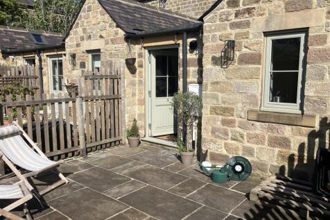 back courtyard.jpeg