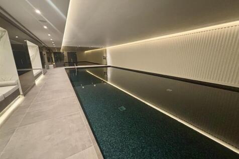 Pool1.jpg