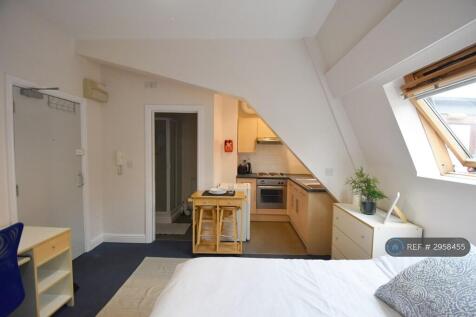 Studio Room 