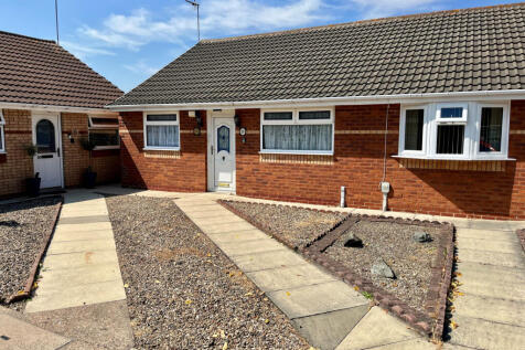 2 Bedroom Semi Detached Bungalow for Sale