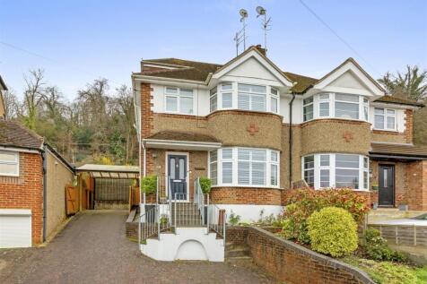 68 Keep Hill Drive, HP11 1DT-15.jpg