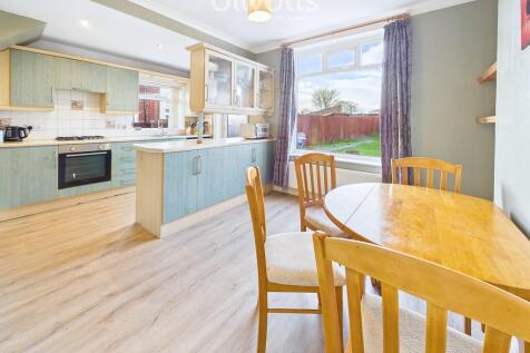 Kitchen/Dining Ar...