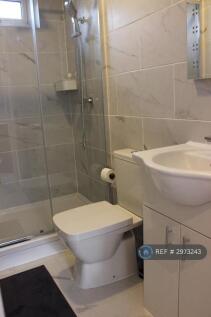 Romborough Way, London, SE13 photo 4