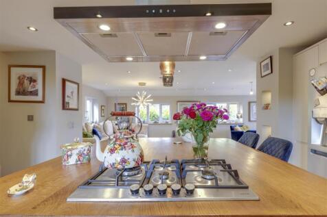 Breakfast Kitchen Alt 2