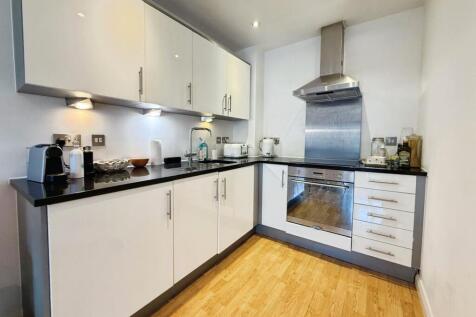 One Brewery Wharf, Waterloo Street, Leeds, West Yorkshire, LS10 photo 3