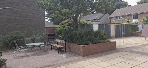 Communal Garden.jpg