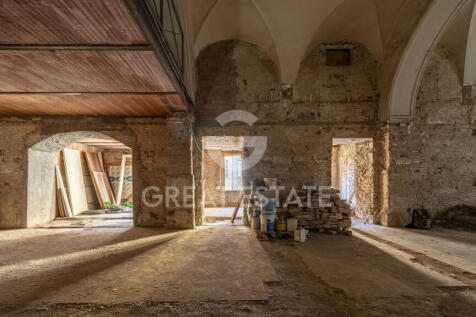 Interno