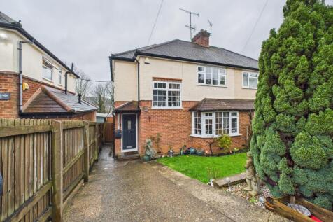 CAM02136G0-PR0517-STILL019