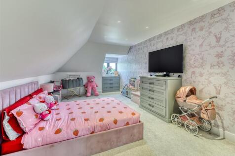 Meadow View, Mile Flat-Bedroom 2.jpg