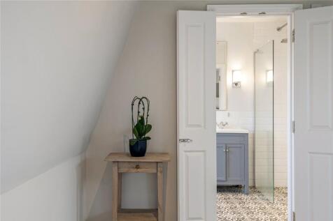 4 bed, 2 bath Terraced in belfast - Photo 15