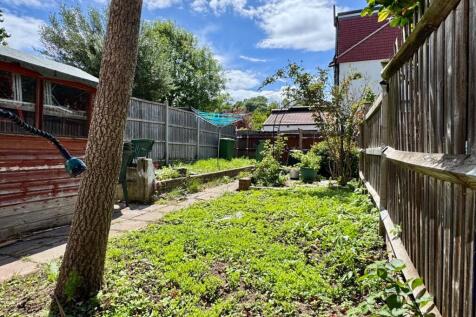 Wickham Lane, Plumstead, SE2 photo 3