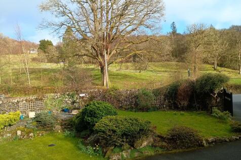 Front garden and ...
