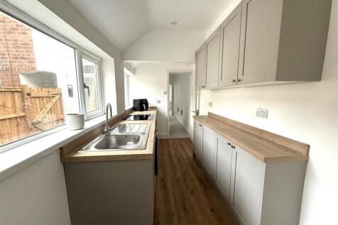 41 ARCH STREET KIT.jpeg