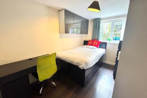 5 Bed Student Home - 31 Godden Road, UKC photo 4
