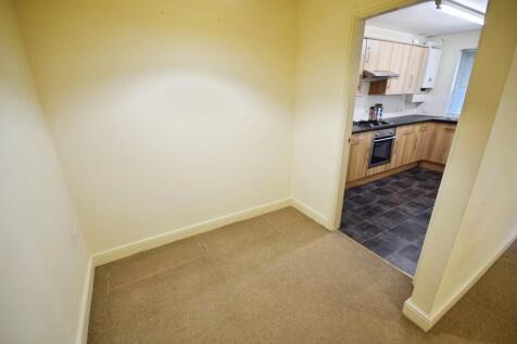 Windsor Court, Sunnybank photo 4