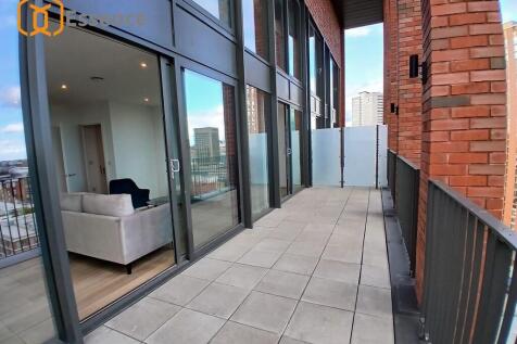 WhatsApp Image 20...